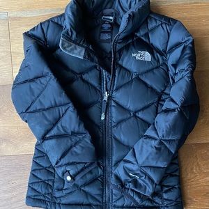 Girls Northface lightweight puffer jacket